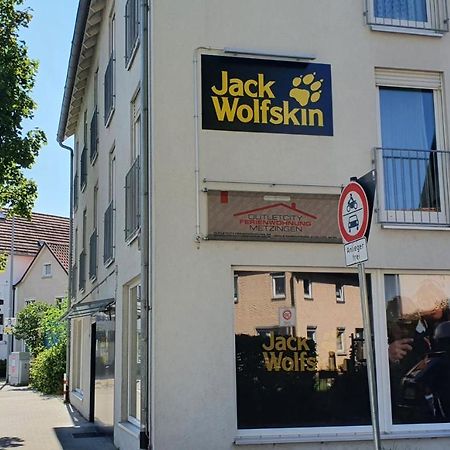 Outletcity Ferienwohnung 2 Metzingen  Buitenkant foto